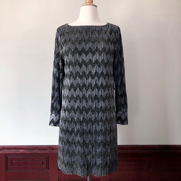 Banana Republic • Metallic Shift Dress - Picture 6 of 15